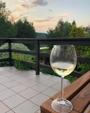 Dom Na Kaszubach Z Widokiem Na Jezioro