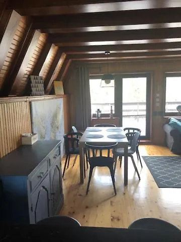 Semesterbostad Dom Na Kaszubach Z Widokiem Na Jezioro Sulęczyno
